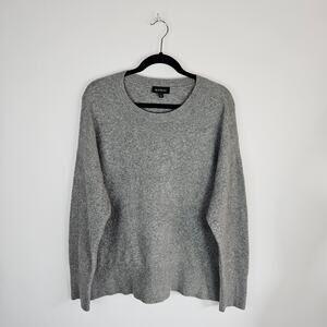 Express Womens Size Medium Gray Wool Blend Pullover Sweater Fuzzy Super Soft